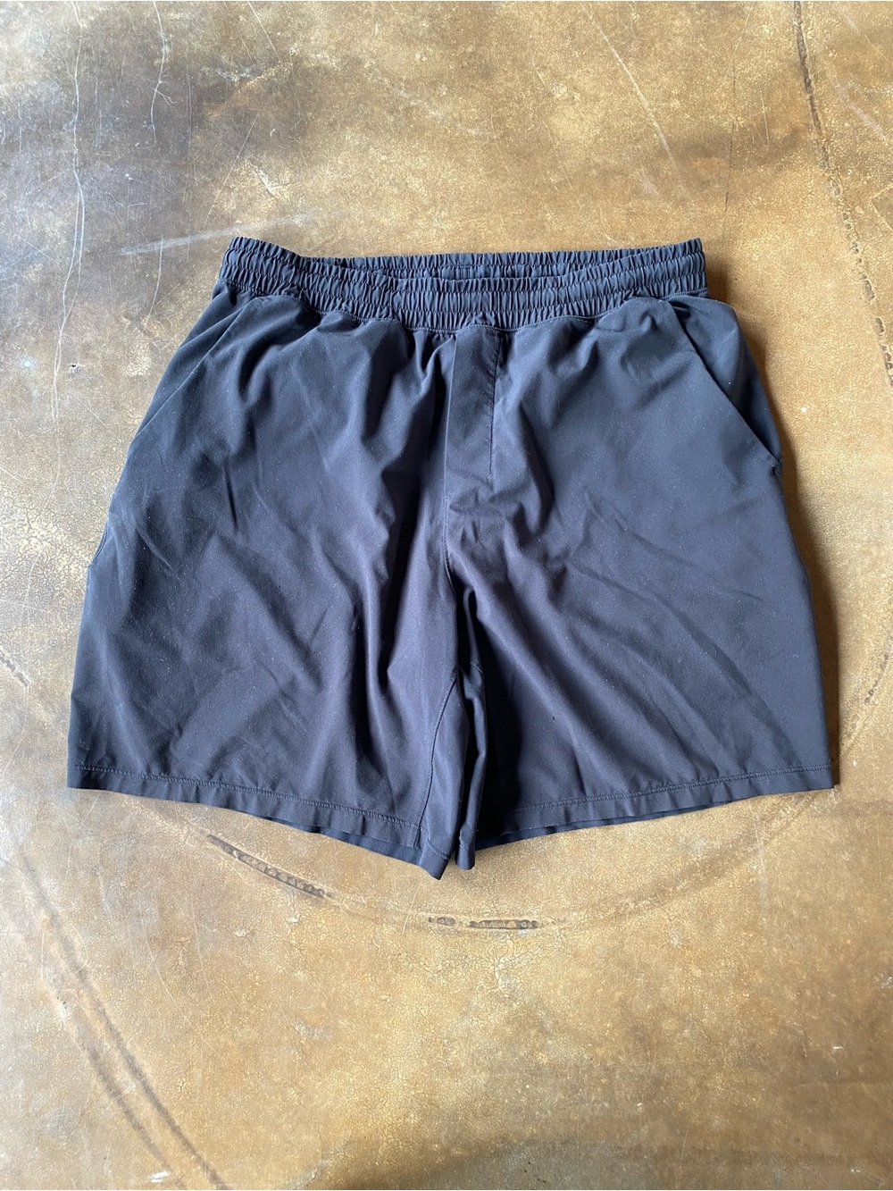 Lululemon Men's Black Elastic-Waist Performance Shorts